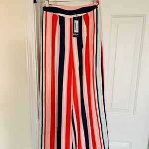 Stripped Wide legged trouser